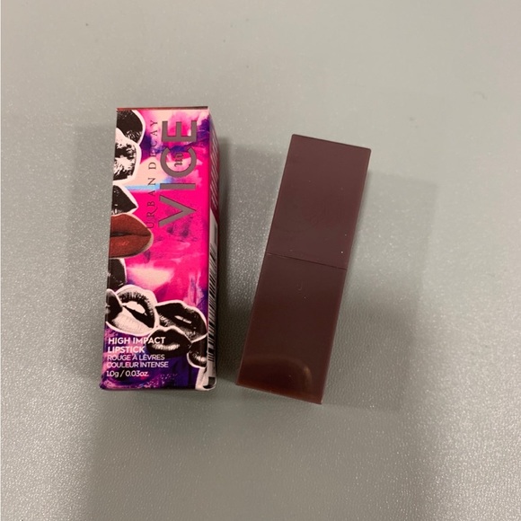 $3🌻 Urban Decay Vice High Impact Lipstick in Callback Cream - Picture 1 of 3